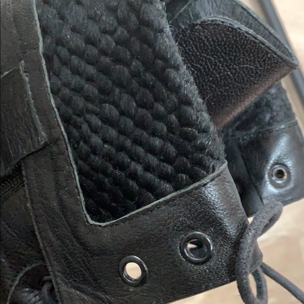 Black Leather Rudsak boot - Picture 6 of 7
